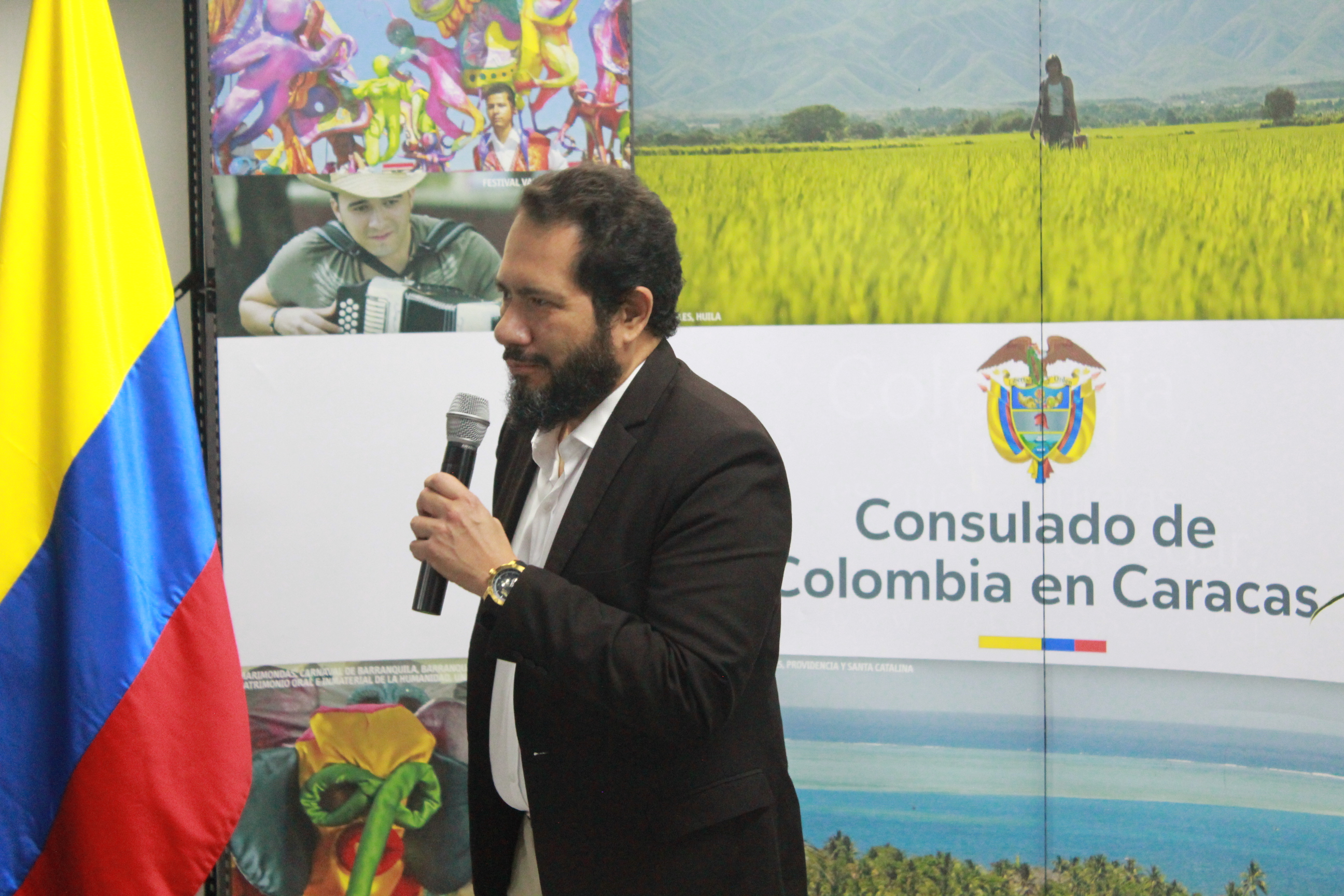 Lazos Fuertes por la Tradición: Embajada y Consulado lideran en Caracas la Gran Fiesta del Día de las Velitas para Unir a los Colombianos